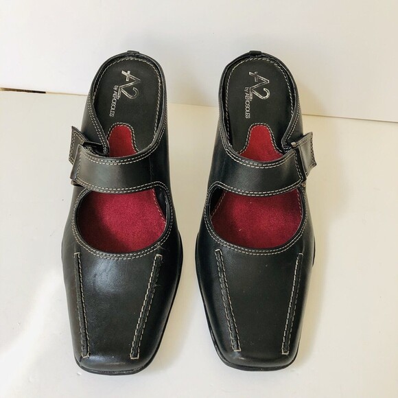 A2 by Aerosoles Two Beauty Black Leather Size 6 M Open Back, stylish block heels - Picture 5 of 9